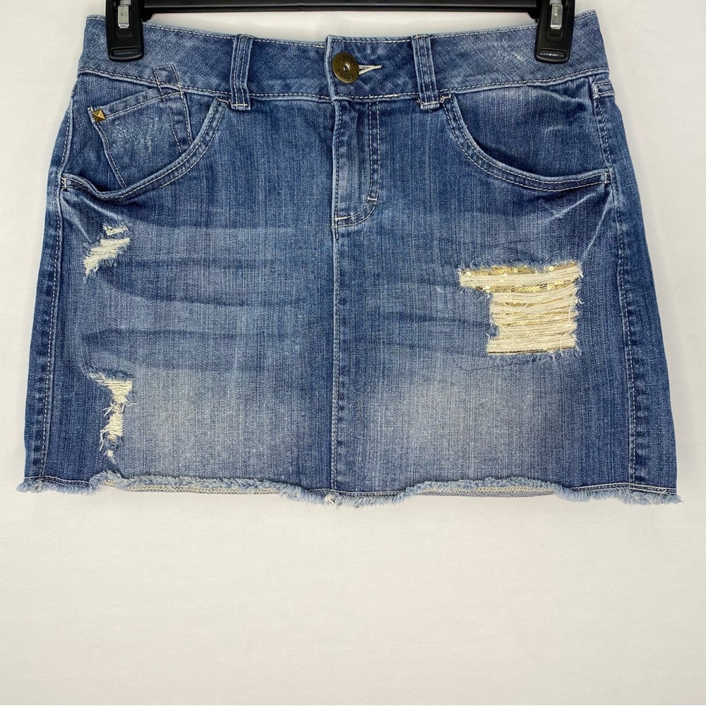 Distressed Elle sequin patch jean skirt